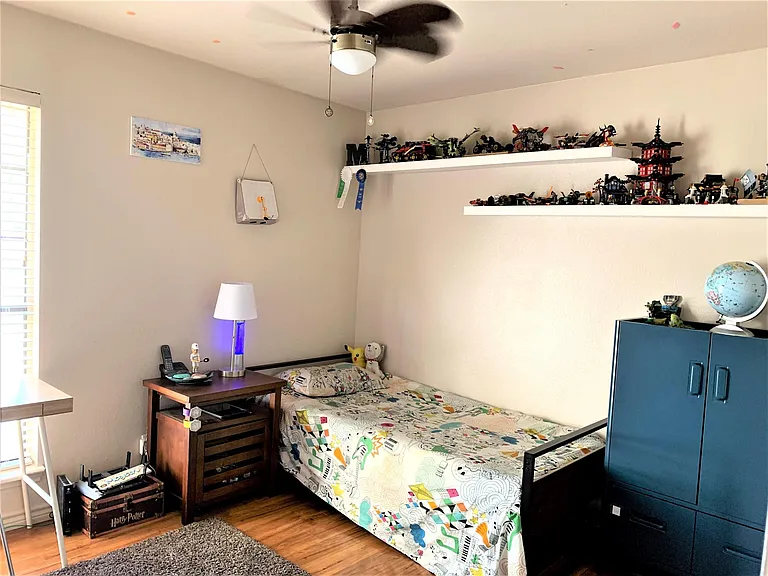 Bedroom - 4