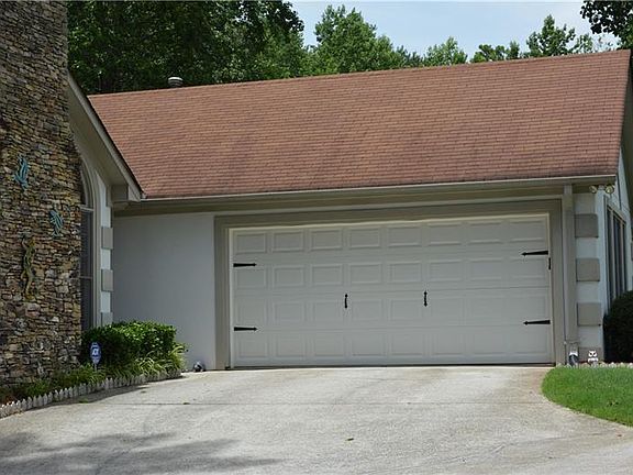 3rd image of 1588 Glencrest Trl