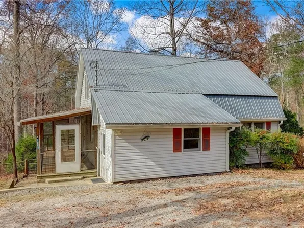 149 Sir Collinswald Ct, Cornelia, GA 30531