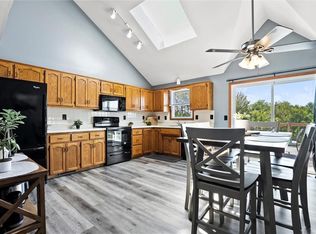 10222 N Central St, Kansas City, MO 64155
