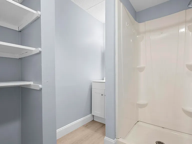 61 Revere St — Photo 7