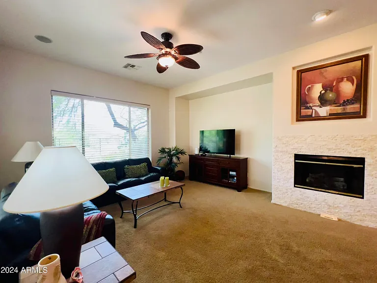 1653 W Ainsworth Dr — Photo 12