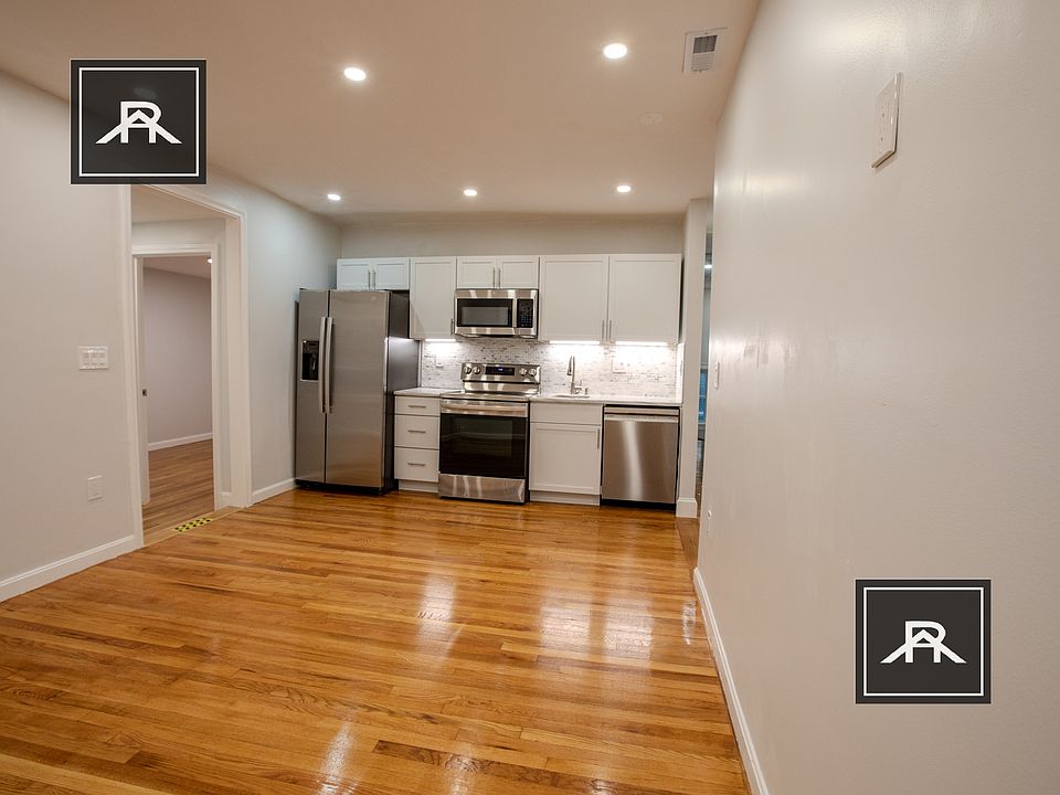 1st image of 48 Greycliff Rd #2