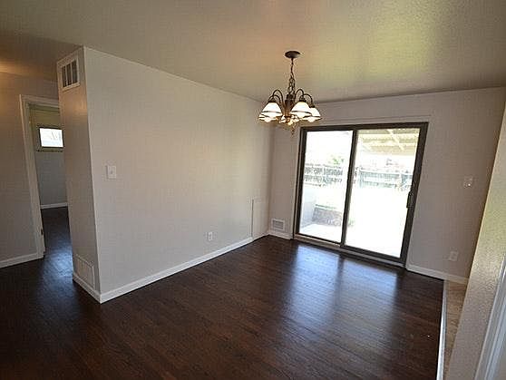 Dining Rm #1