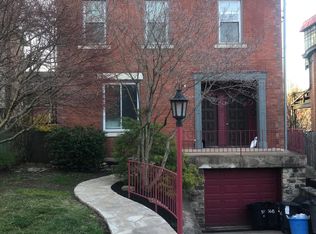 5645 Woodmont St, Pittsburgh, PA