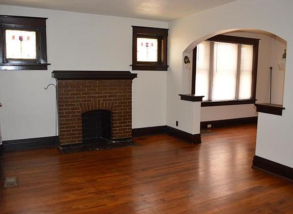3rd image of 3918 McDonald Ave