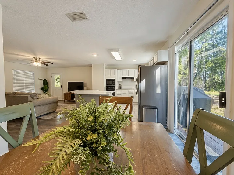 6752 Veronica Ct — Photo 16