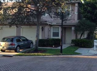 8351 NW 88th Ave, Tamarac, FL 33321