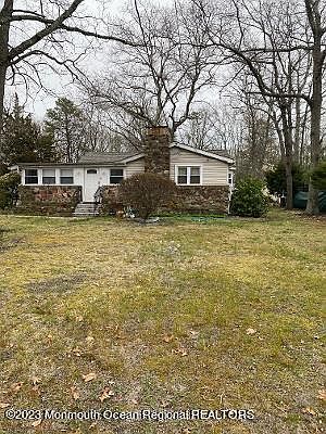 1st image of 721 Albert Avenue