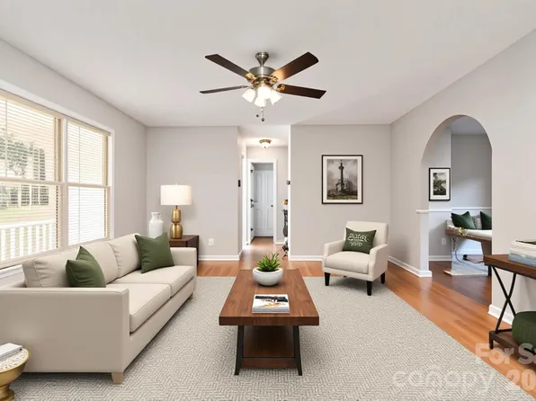 123 General Pemberton St, Stanley, NC 28164