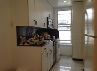6649 60th Pl #3 R, Ridgewood, NY 11385