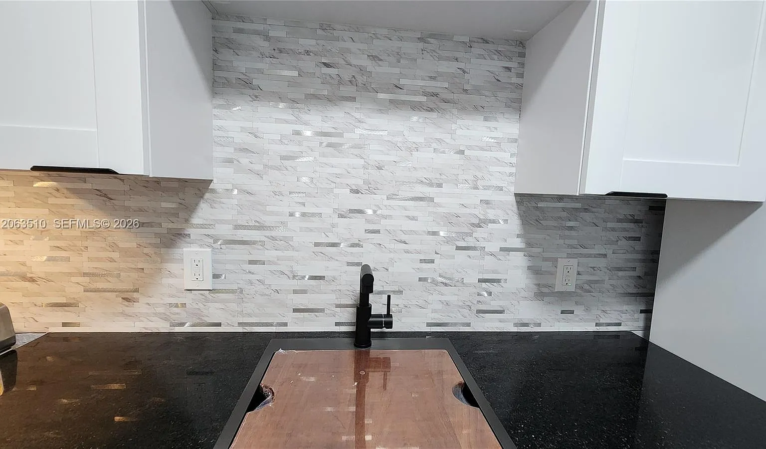 The Lofts At Harding Cond — Photo 4