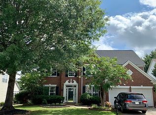 11 Landstone Ct, Greer, SC 29650