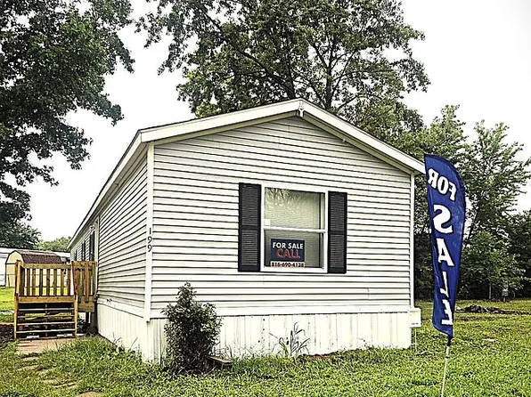 1449 Outer Rd #199, Bates City, MO 64011
