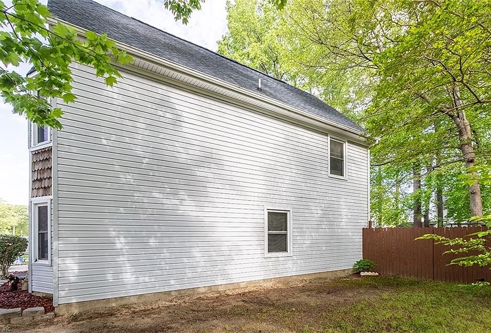 70 Michaels Woods Dr, Hampton, VA 23666 Zillow
