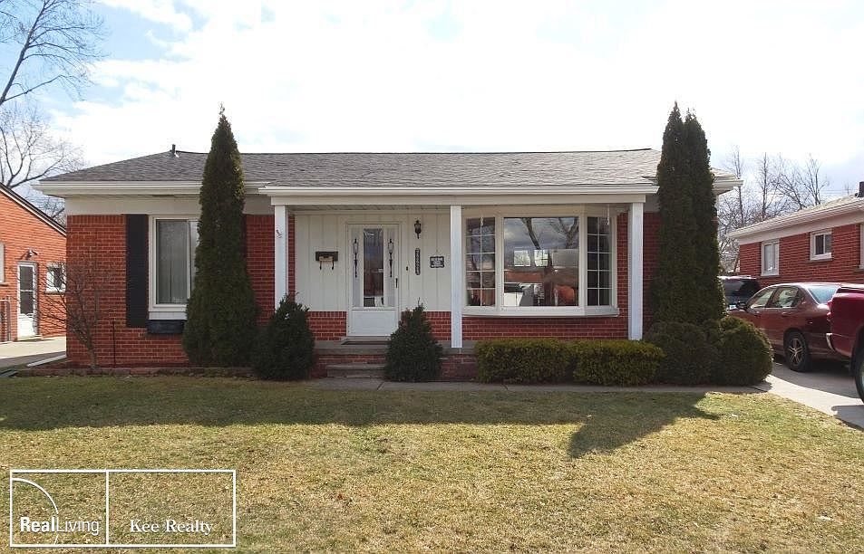 1st image of 22624 22624 Amherst