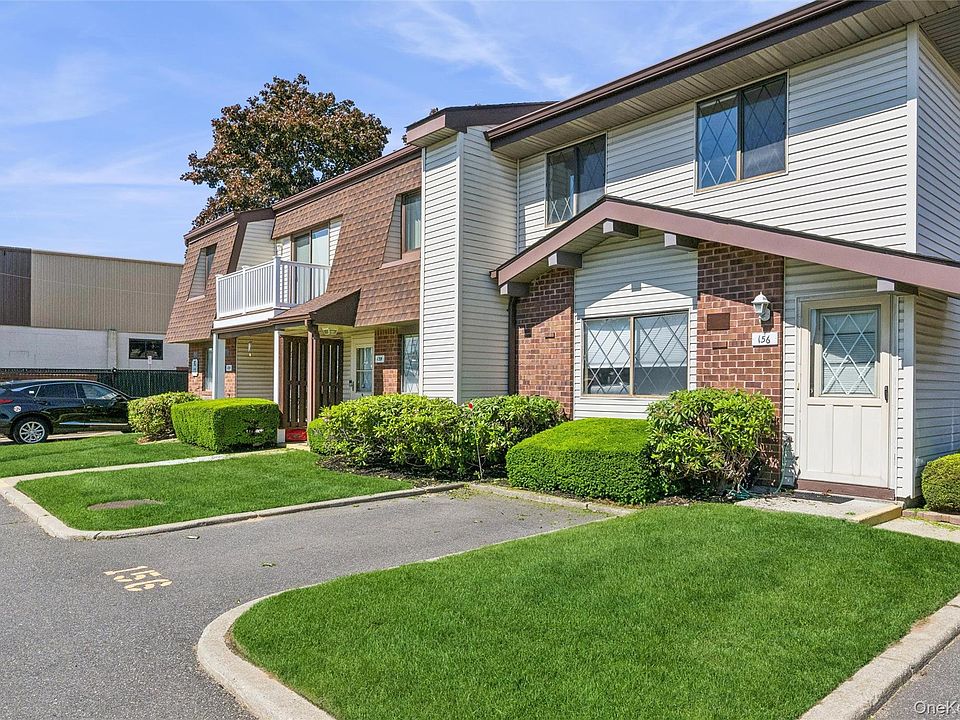 1st image of 156 W Cambridge Drive E #156