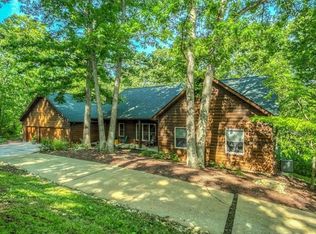 18604 Babler Meadows Dr, Glencoe, MO