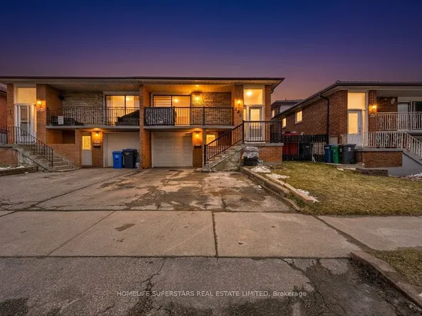 306 Royal Salisbury Way, Brampton, ON L6V 3G5