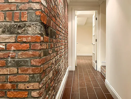 Rented by Dallien Realty Limited Liability Company | media 28