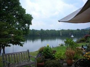 3172 Waterfront Dr, Chattanooga, TN 37419