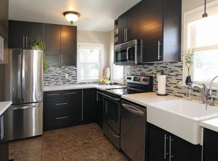 1622 Duluth St, Saint Paul, MN 55106