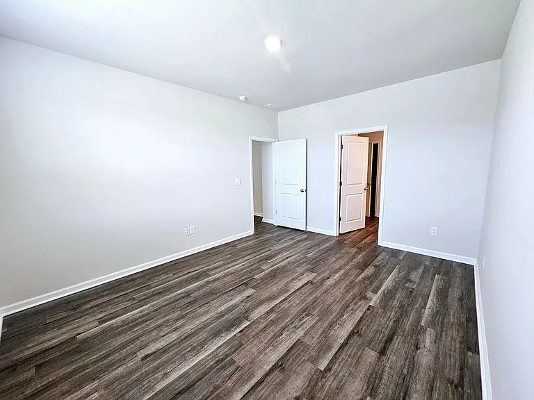 3015 Long Spur Dr — Photo 13