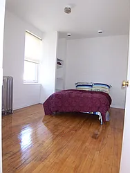 Rented by ER (DO NOT USE)