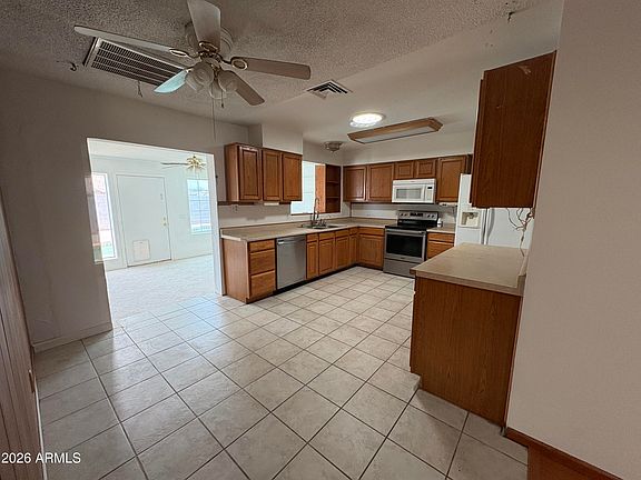 3rd image of 3737 W MICHIGAN Avenue