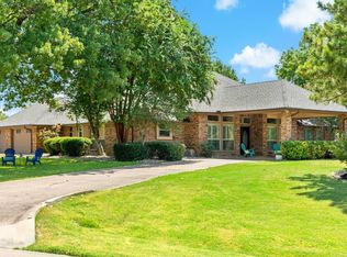33 Santa Rosa Cir, Lucas, TX 75098