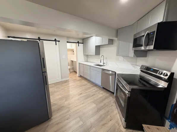 271 Hilltop Dr, Chula Vista, CA 91910