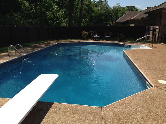 18X40 Saltwater Pool
