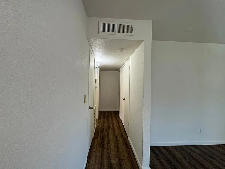 4853 E University Ave #101 — Photo 8