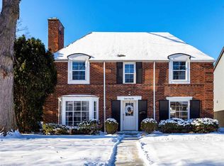 1265 Audubon Rd, Grosse Pointe, MI 48230