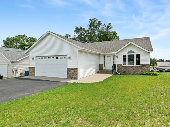 612 Fir St NE, Saint Joseph, MN 56374