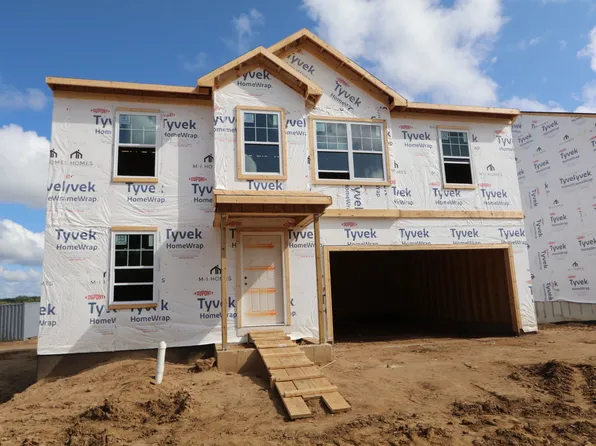 615 Countryside Dr, Chelsea, MI 48118