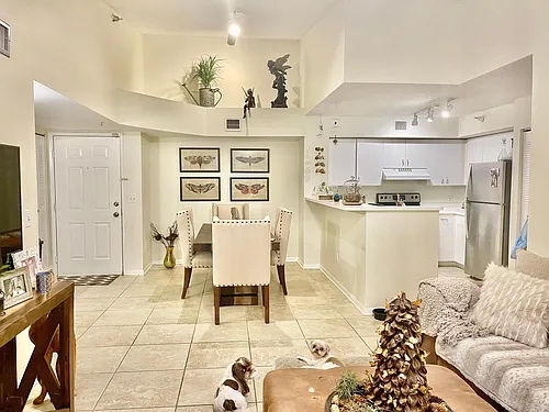 120 Yacht Club Way #305 Photo 1