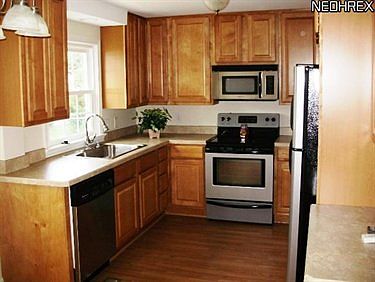 2nd image of 4030 Washington Blvd