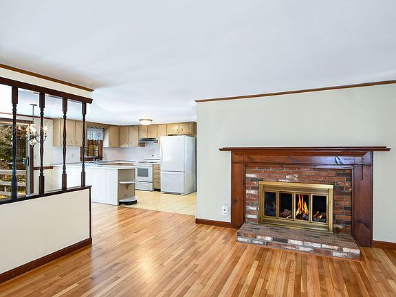 5th image of 48 Captain Noyes Road