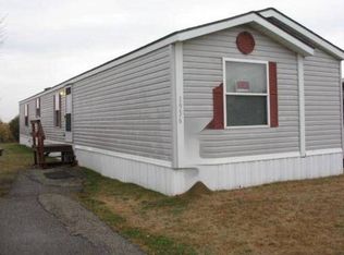 1936 Rosewood Dr, Owatonna, MN 55060
