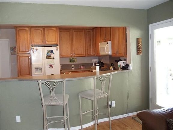 5th image of 10113 Woodpark Dr