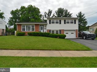 22 Octagon Ave, Sinking Spring, PA 19608