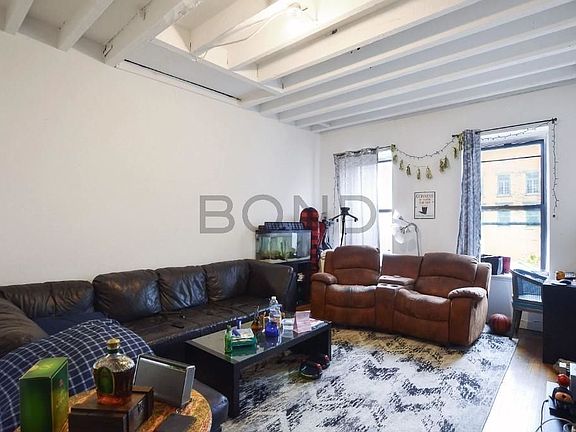 2nd image of 81 2nd Ave #2F