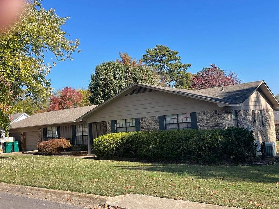 1st image of 907 Kings Ct