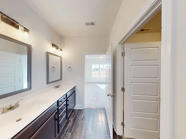 1018 Cherry Acres Dr — Photo 21