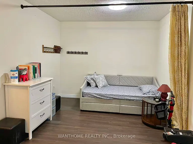 3131 Bridletowne Cir #1108 — Photo 8