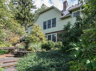 19 Langworthy Rd, Northampton, MA 01060