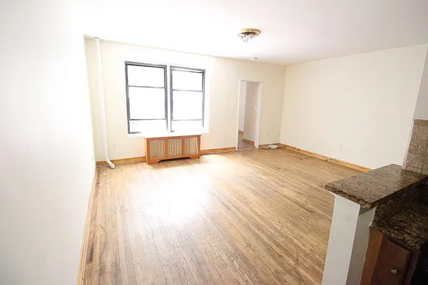 Rented by Luxor Homes & Investment Realty | media 30