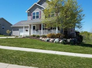 1121 Cranbrook Ln, Mason, MI
