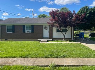 102 Front 9 Dr, Elizabethtown, KY 42701